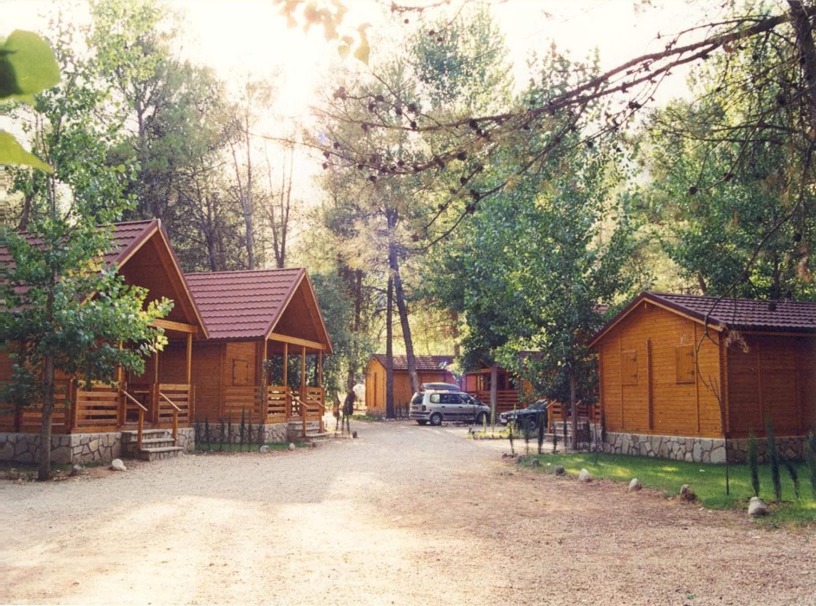 Camping Rural Llanos De Arance Coto Rios Exteriér fotografie